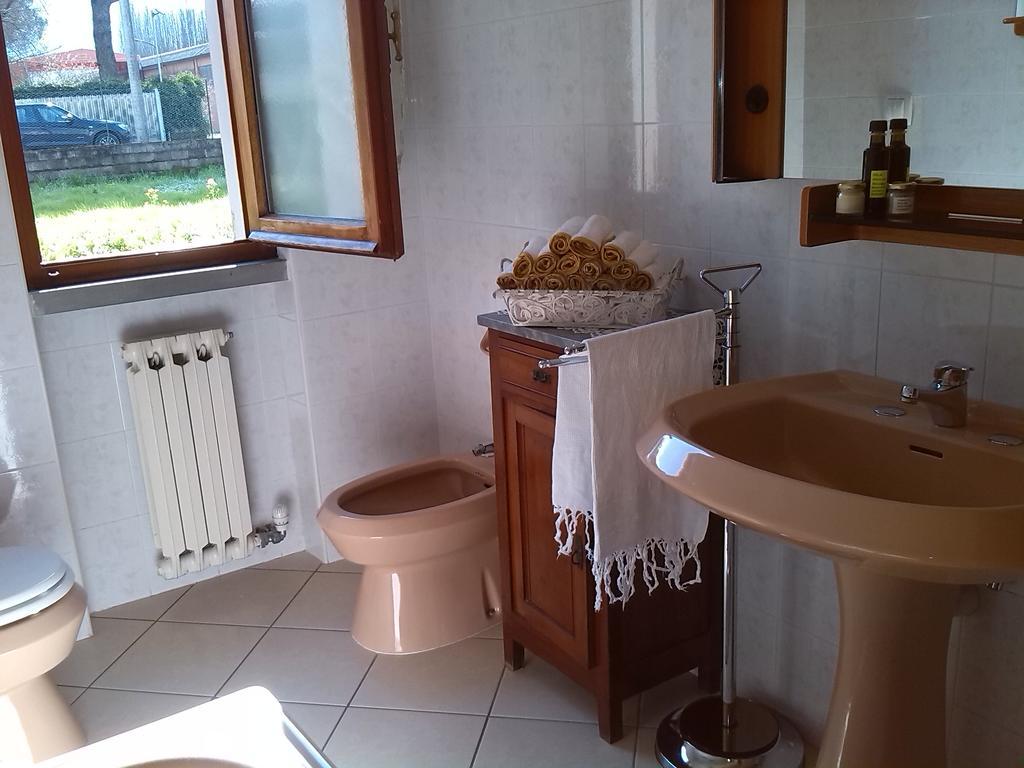 Apartamento A Casa Di Lavinia Quarrata Exterior foto